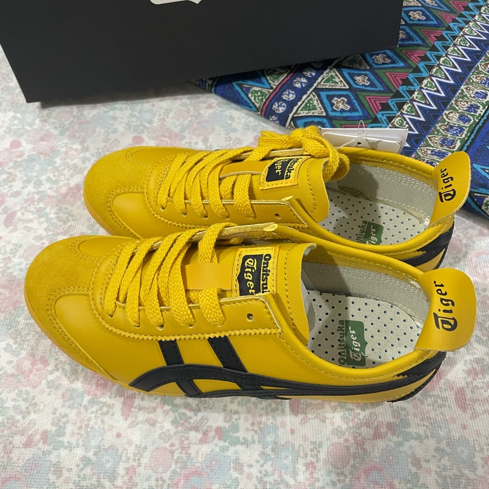 Onitsuka Tiger by Asics Men's Mexico 66 Sneaker - Yellow/Black